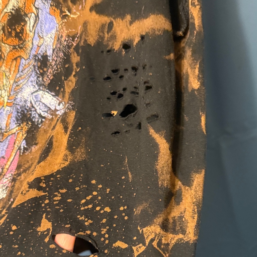 One of a kind repurposed Metallica Distressed Black Sleeveless Top Mens Medium - Picture 4 of 10